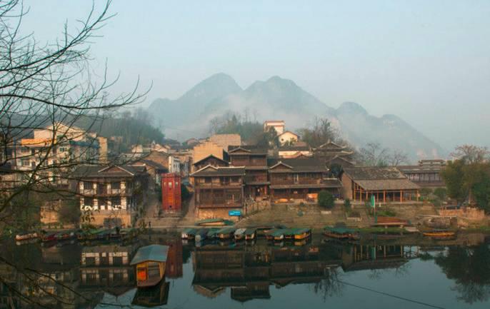 逃离拇指山地